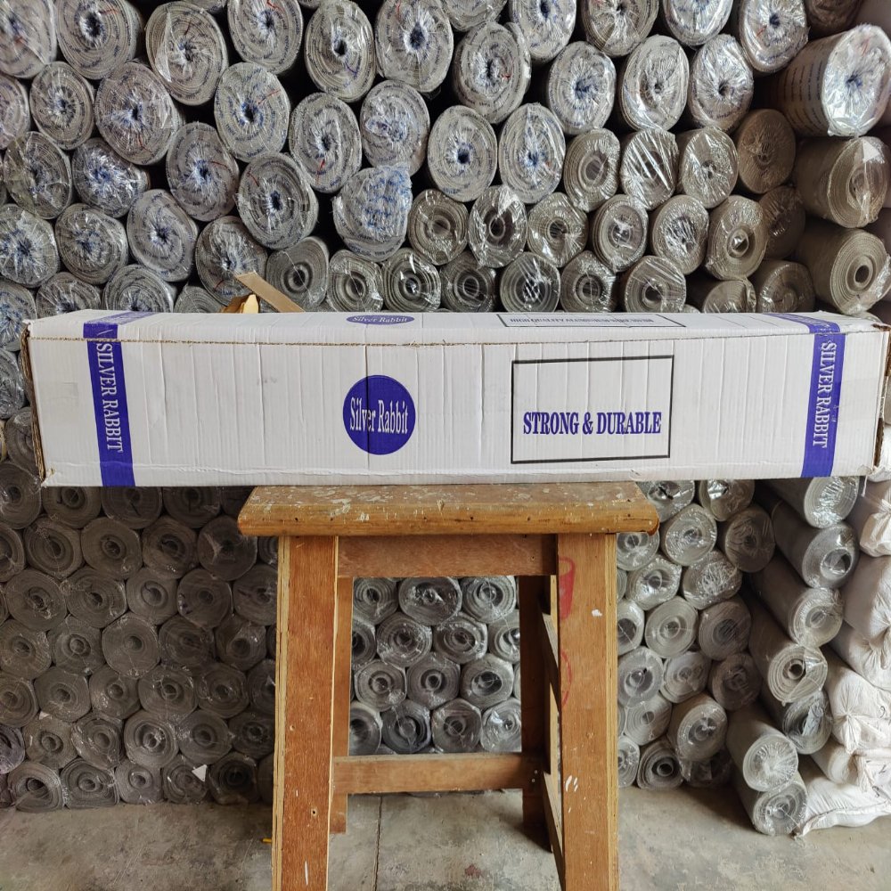 Packing SS Wiremesh by wooden stand