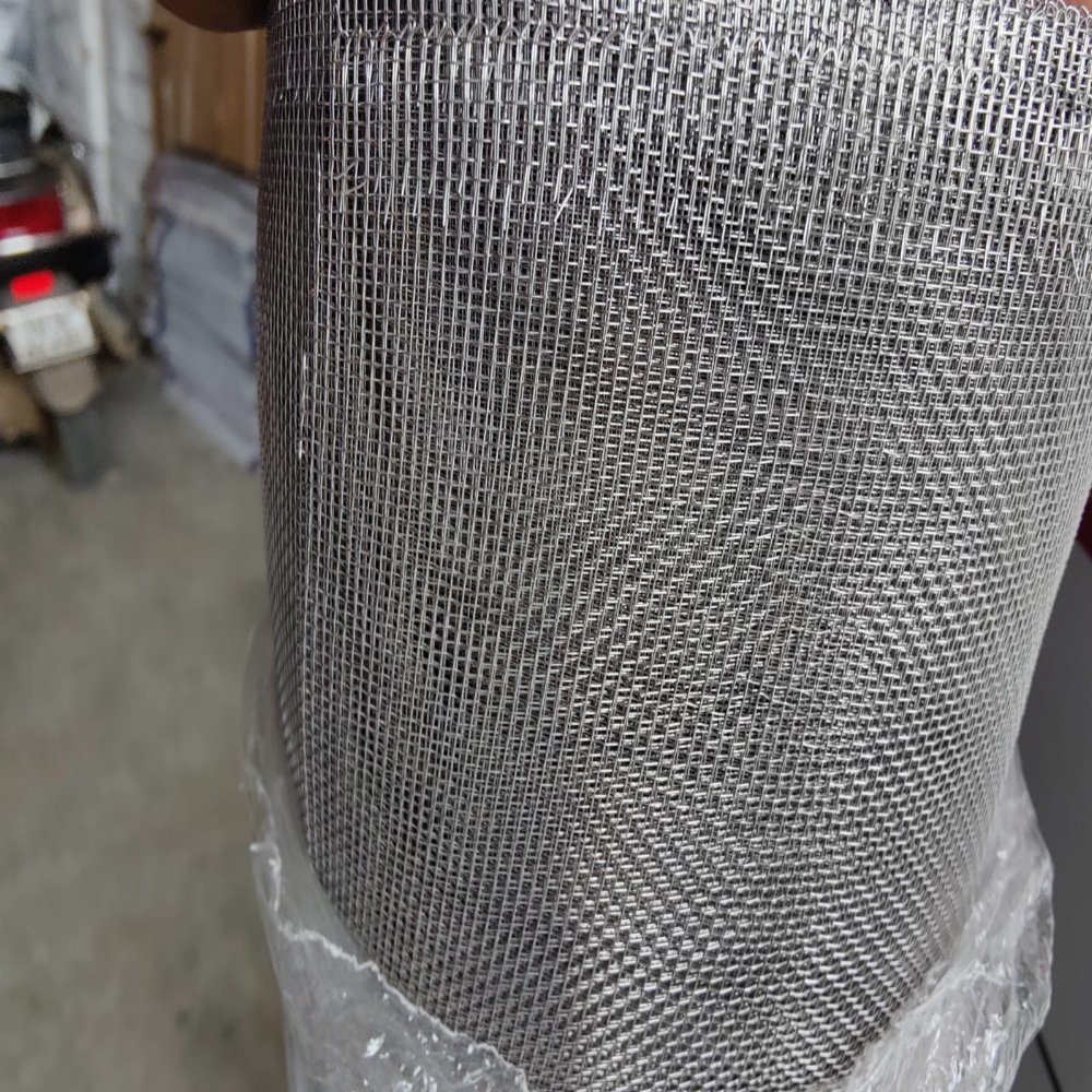 SS Wiremesh with cover white polythene